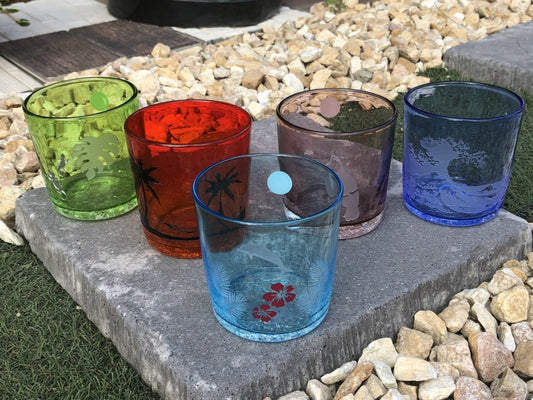 爽やかなデザインの琉球グラス