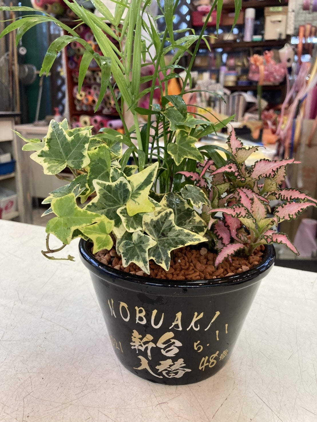 個性的な植木鉢もご注文頂けます！ – ガラス彫刻工房ONO - 株式会社C's
