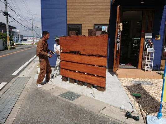 【工房外装】何ができるのでしょうか？？?