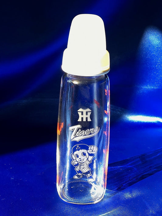 阪神タイガース哺乳瓶