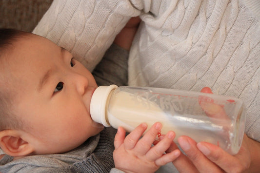哺乳瓶フォトコンテスト　7月31日まで！！