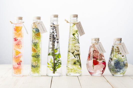 本日より新作ハーバリウムを発売します