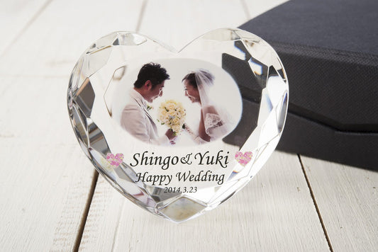 いろいろなシーンでの記念の写真をクリスタルに！